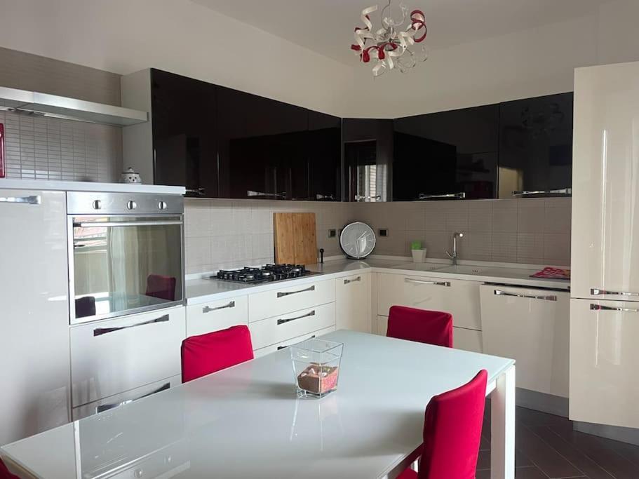 Family House Trastevere Apartment โรม ภายนอก รูปภาพ