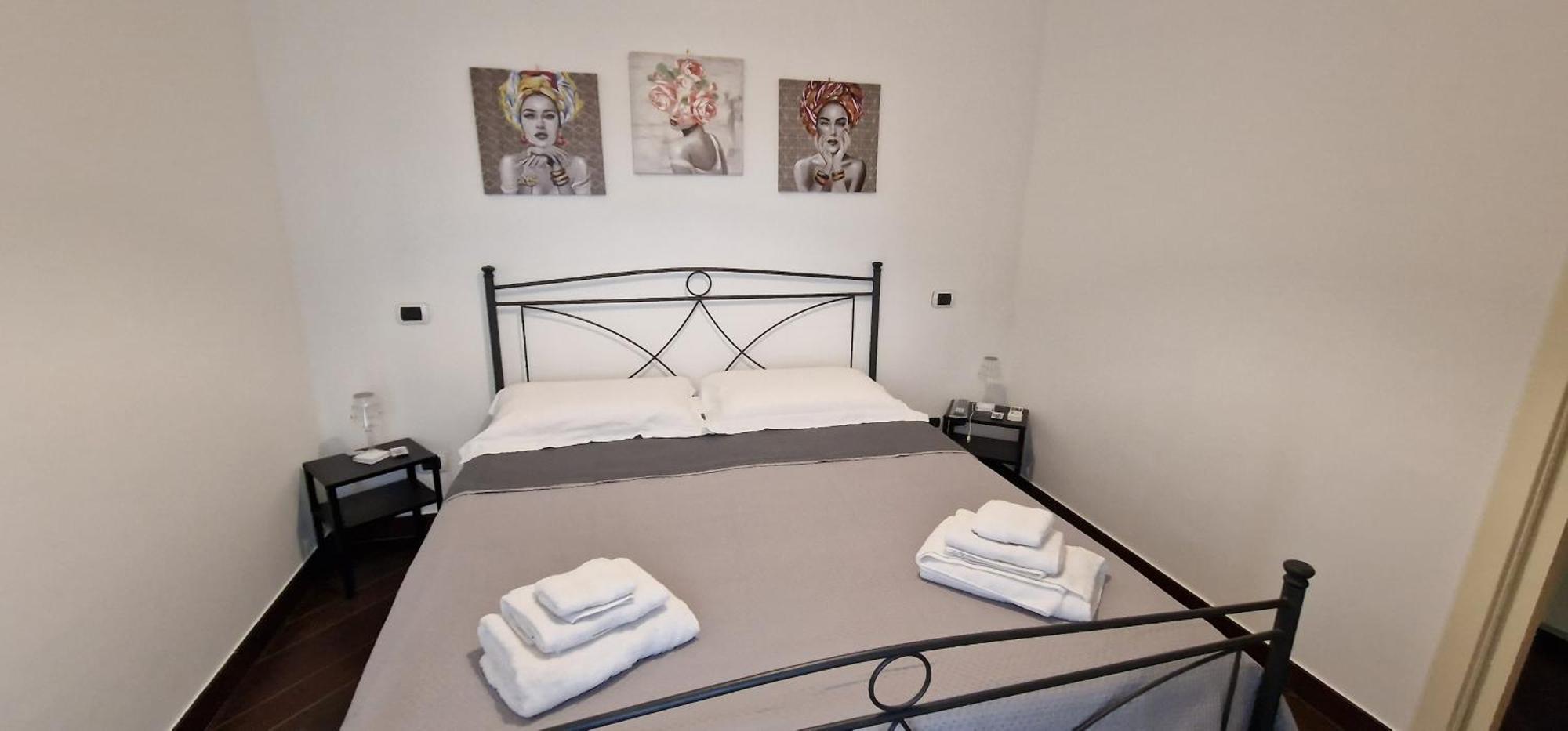 Family House Trastevere Apartment โรม ภายนอก รูปภาพ